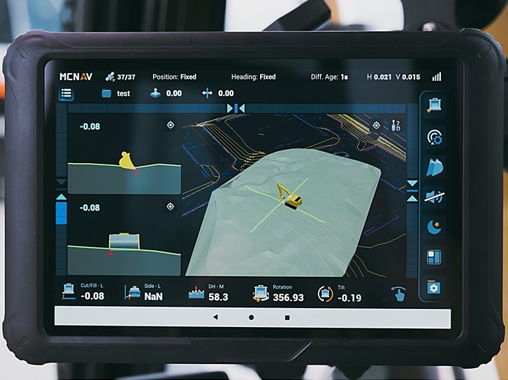 Sistema de controlo da máquina TX73 que fornece orientação da escavadora em tempo real 